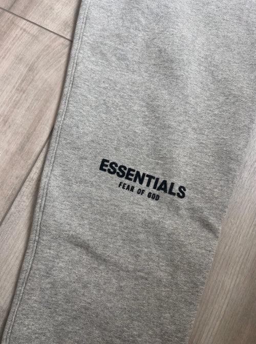 Essentials Fear of God Men's Gray Sweatpants S Fleece Cuffed Drawstring Tapered